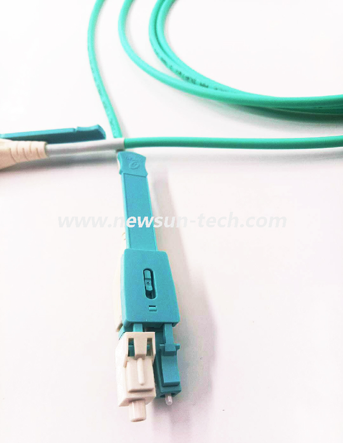 LC Uniboot Push-Pull (Switch Polarity) Conector Cable de conexión de fibra óptica