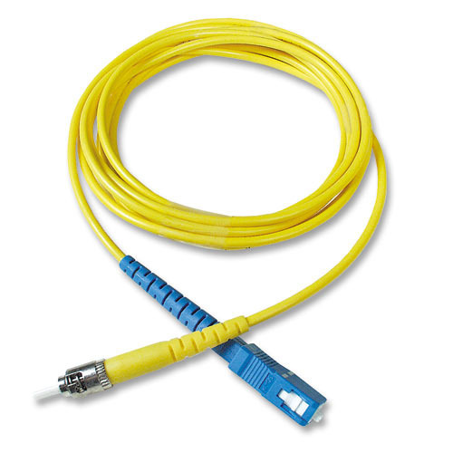 Método de inspección y limpieza del cable de conexión de fibra óptica